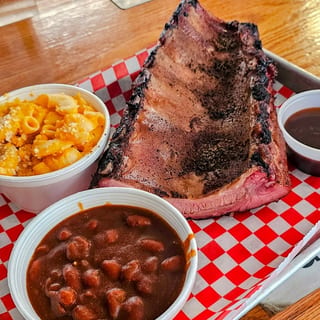 BBQ Plate: 1 Item Combo